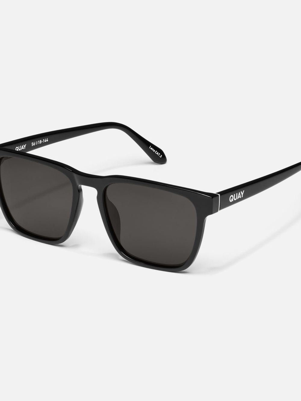 QUAY Unplugged Square Polarized Sunglasses in Black/Black Polarized. NWT - Picture 11 of 12